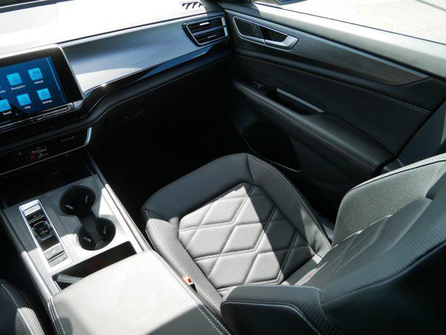Photo of 2025 Deep Black Pearl Volkswagen Atlas Cross Sport
