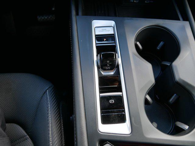 Photo of 2025 Deep Black Pearl Volkswagen Atlas Cross Sport
