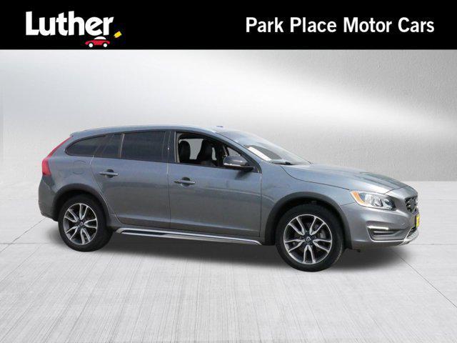2018 Volvo V60 Cross Country