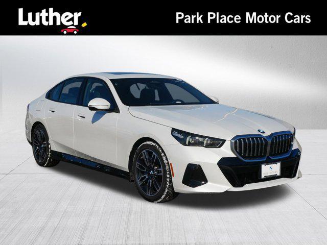 2024 BMW 530
