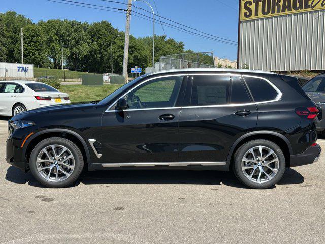 Photo of 2026 Black Sapphire Metallic BMW X5