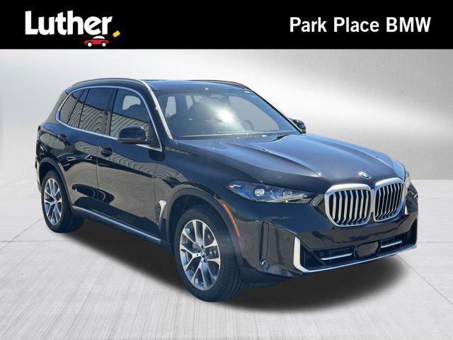 Photo of 2026 Black Sapphire Metallic BMW X5