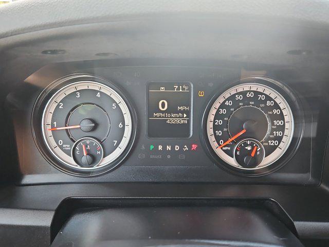 Photo of 2020 Bright White Clearcoat RAM 1500
