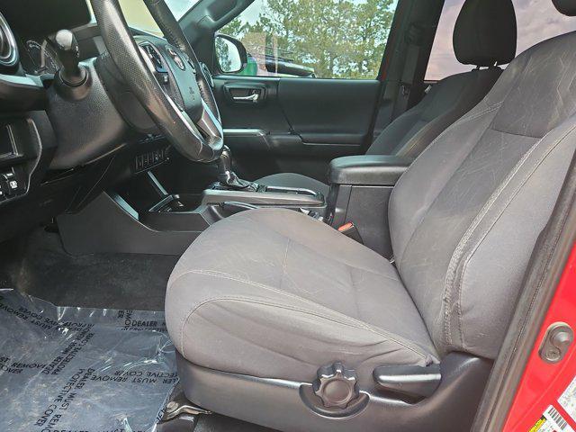 Photo of 2017 Barcelona Red Metallic Toyota Tacoma