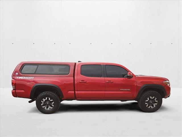 Photo of 2017 Barcelona Red Metallic Toyota Tacoma