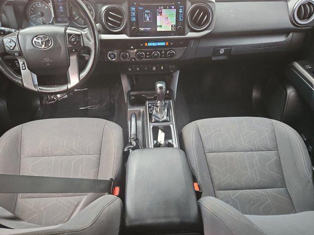 Photo of 2017 Barcelona Red Metallic Toyota Tacoma