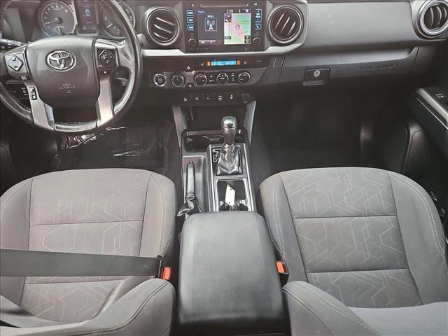 Photo of 2017 Barcelona Red Metallic Toyota Tacoma