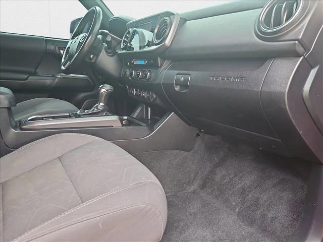 Photo of 2017 Barcelona Red Metallic Toyota Tacoma