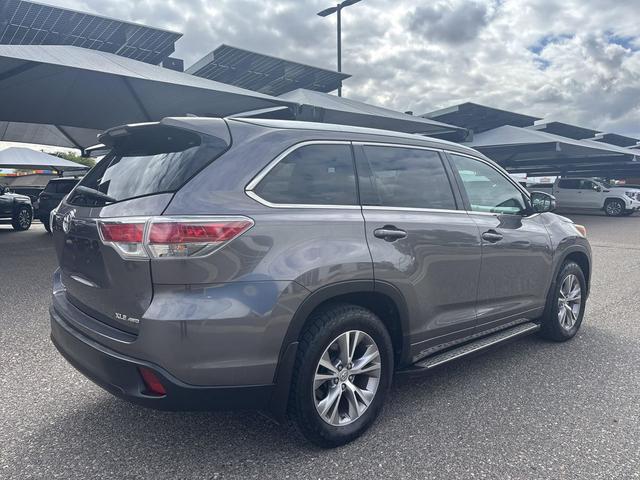 Photo of 2015 Predawn Gray Mica Toyota Highlander