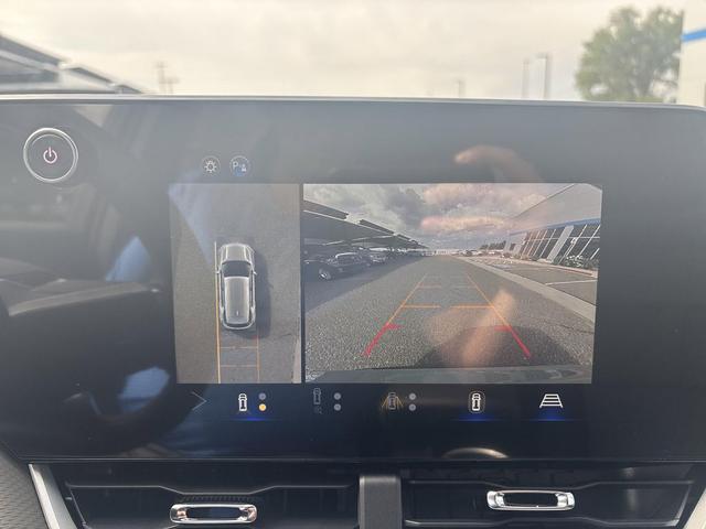 Photo of 2026 Cacti Green Chevrolet Equinox