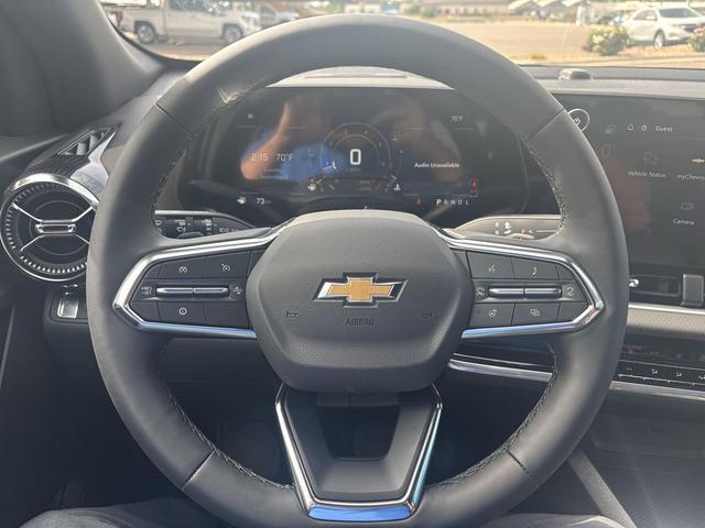 Photo of 2026 Cacti Green Chevrolet Equinox