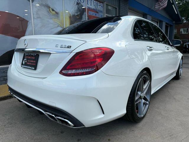 Photo of 2017 White Mercedes-Benz AMG C 63