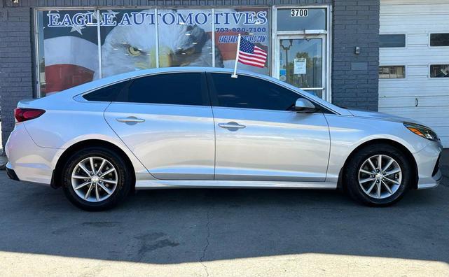 Photo of 2019 Silver Hyundai SONATA