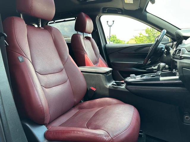Photo of 2021 Gray Mazda CX-9