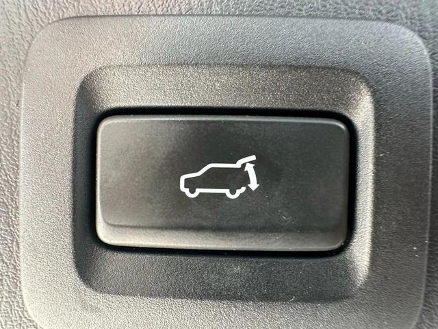 Photo of 2021 Gray Mazda CX-9