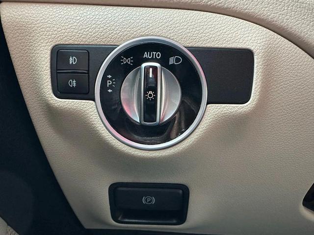 Photo of 2018 Blue Mercedes-Benz GLA 250