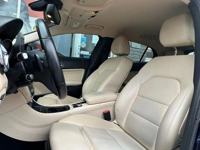 Photo of 2018 Blue Mercedes-Benz GLA 250