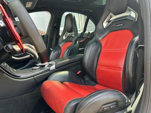 Photo of 2016 White Mercedes-Benz AMG C
