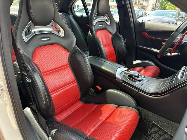 Photo of 2016 White Mercedes-Benz AMG C