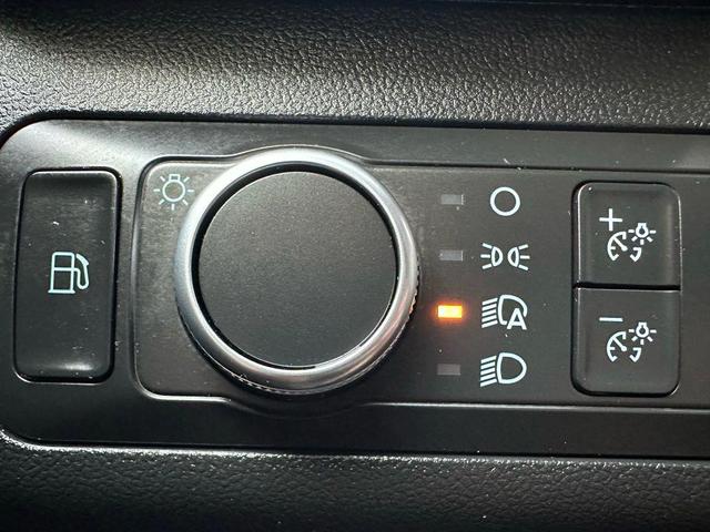 Photo of 2021 Gray Ford Escape