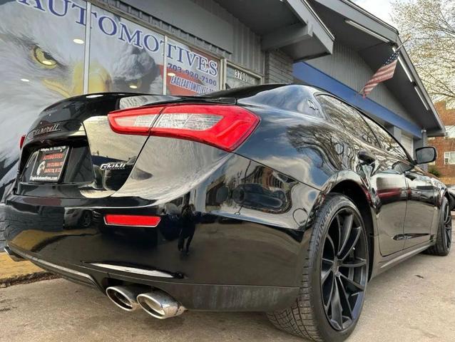 Photo of 2014 Black Maserati Ghibli