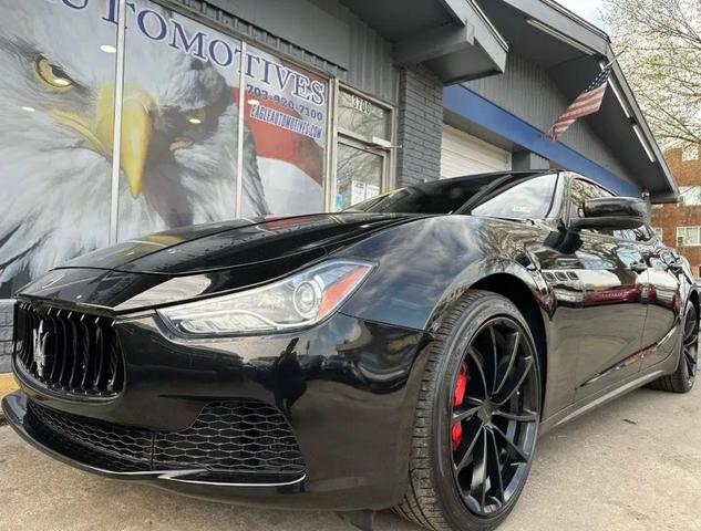 Photo of 2014 Black Maserati Ghibli