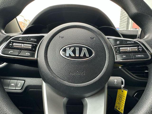 Photo of 2019 Gray Kia Forte
