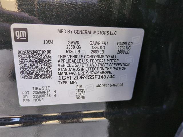 Photo of 2025 Stellar Black Metallic Cadillac XT4
