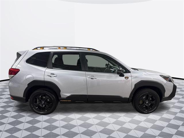 Photo of 2024 Ice Silver Metallic Subaru Forester