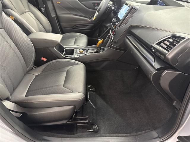 Photo of 2024 Ice Silver Metallic Subaru Forester