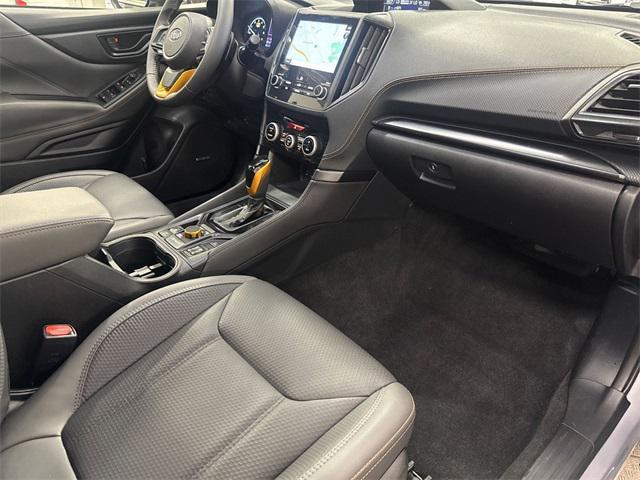 Photo of 2024 Ice Silver Metallic Subaru Forester