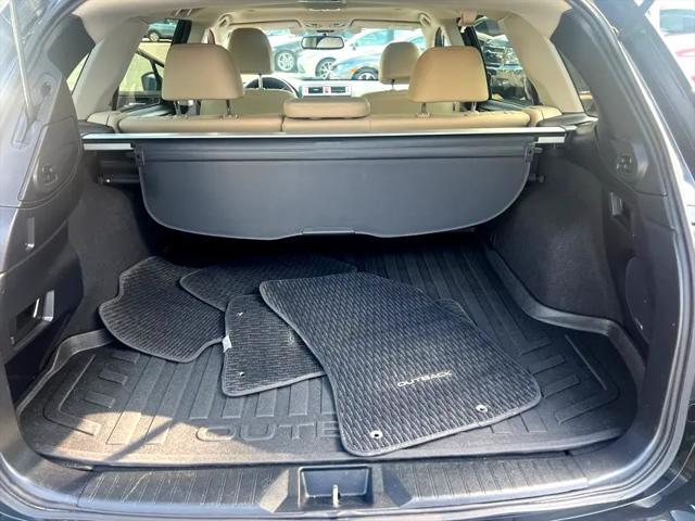 Photo of 2016 Black Subaru Outback
