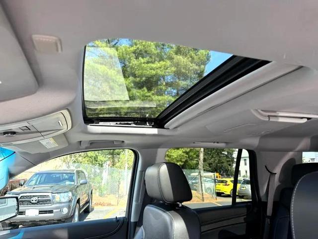 Photo of 2015 Black Chevrolet Tahoe