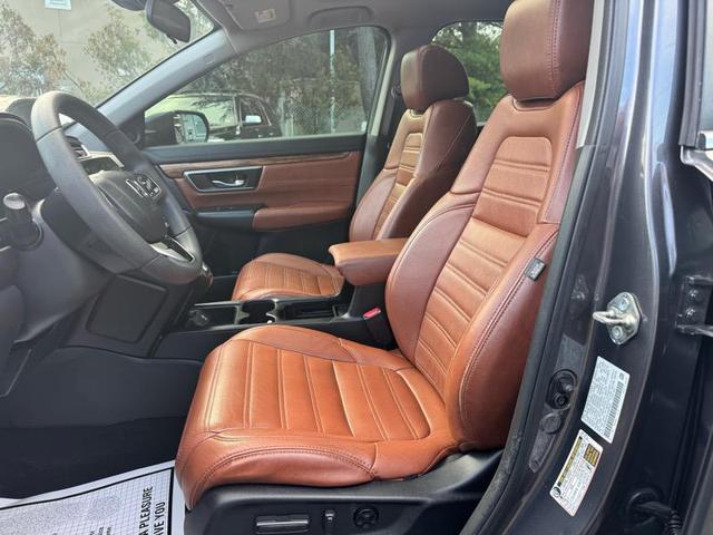 Photo of 2018 Gray Honda CR-V