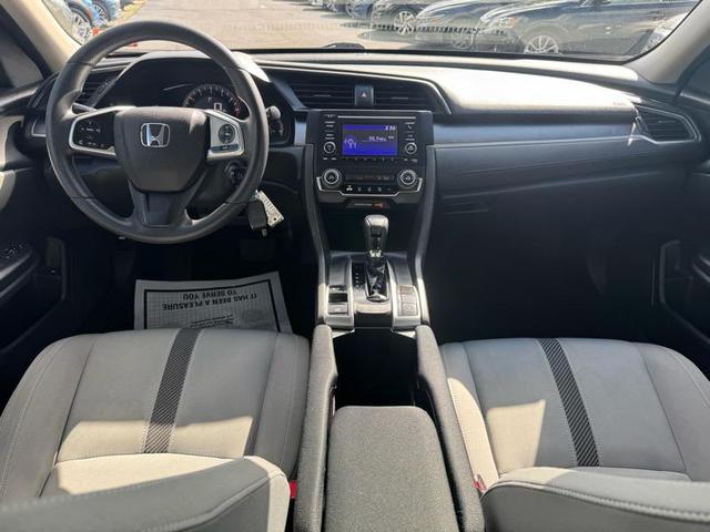 Photo of 2016 GRAY Honda Civic