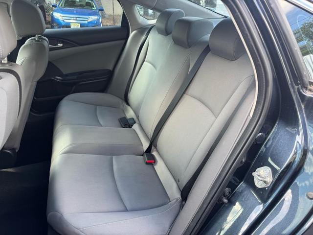 Photo of 2016 GRAY Honda Civic