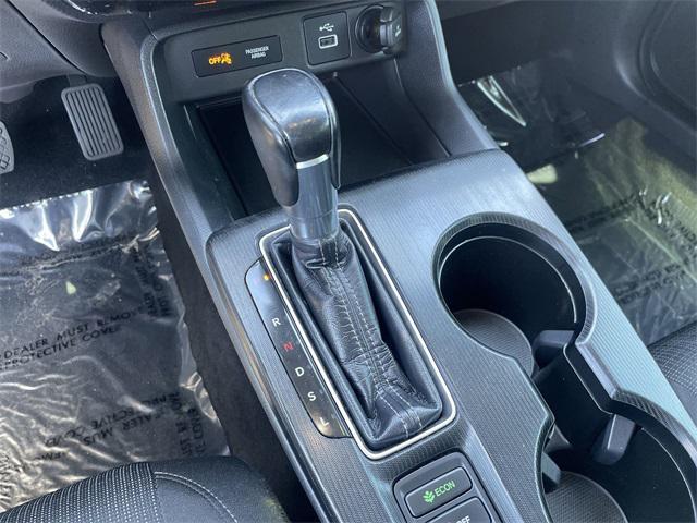 Photo of 2022 Lunar Silver Metallic Honda Civic
