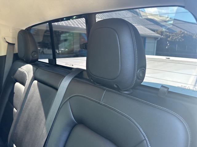 Photo of 2019 Summit White Chevrolet Colorado