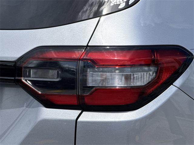 Photo of 2023 Lunar Silver Metallic Honda Pilot