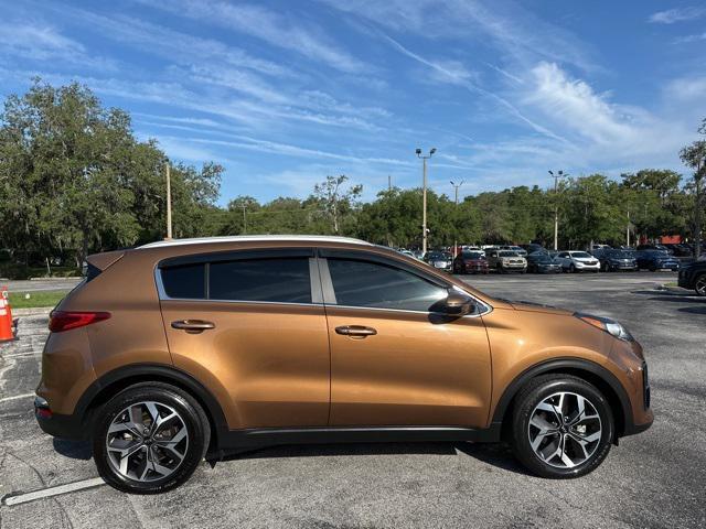 Photo of 2020 Burnished Copper Kia Sportage