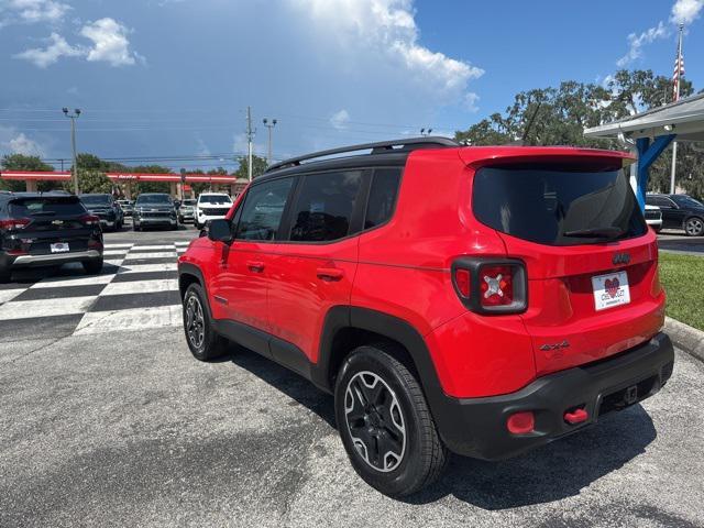 Photo of 2015 Colorado Red Jeep Renegade