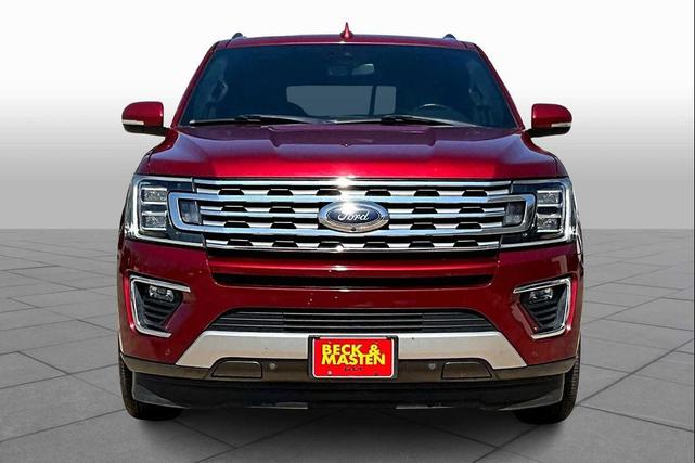 Photo of 2019 Ruby Red Metallic Tinted Clearcoat Ford Expedition