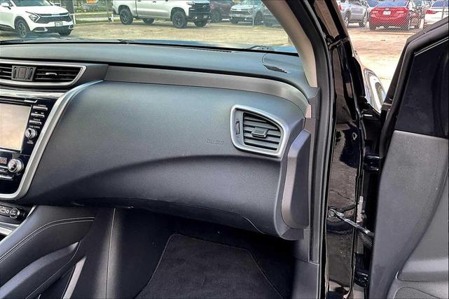Photo of 2021 Magnetic Black Pearl Nissan Murano