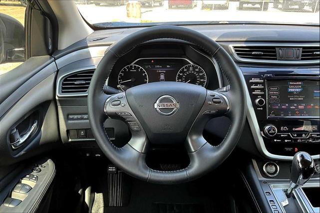 Photo of 2021 Magnetic Black Pearl Nissan Murano