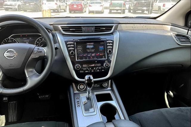 Photo of 2021 Magnetic Black Pearl Nissan Murano