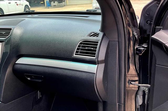 Photo of 2017 Shadow Black Ford Explorer