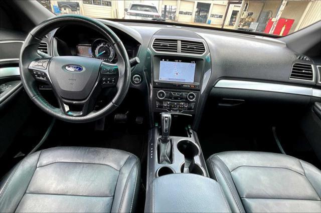 Photo of 2017 Shadow Black Ford Explorer
