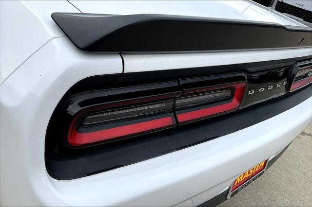 Photo of 2019 White Knuckle Clearcoat Dodge Challenger