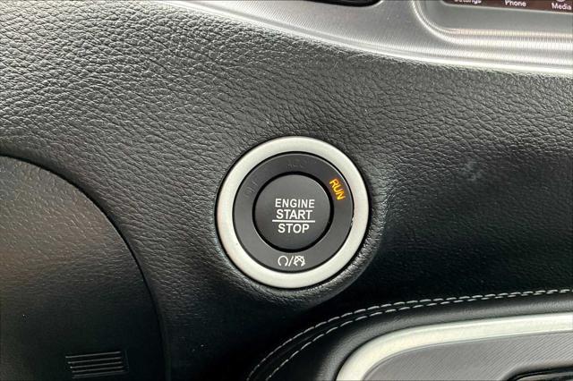 Photo of 2019 White Knuckle Clearcoat Dodge Challenger