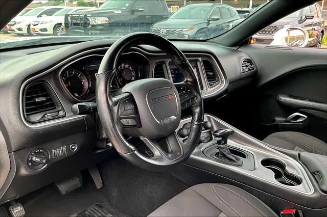 Photo of 2019 White Knuckle Clearcoat Dodge Challenger